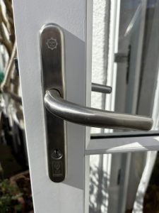 repairing damaged door locks in Sailorstown